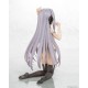 Statue en PVC de Luna Sakurakouji en pose agenouillée