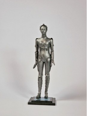 Estatua de Maschinenmensch de Metropolis en poliresina