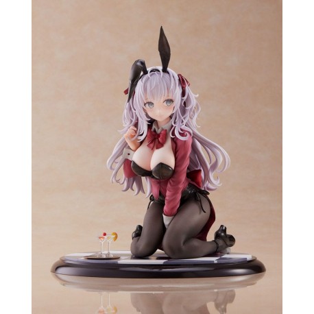 Statue Bunny Chan 20 cm en PVC avec tenue rouge