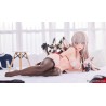 Statue PVC 26 cm Kuzuko-Chan avec Tapisserie et Tapis