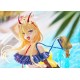 Estatua de Kumano Azur Lane en bañador azul con flotador