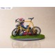 Estatua PVC Nadeshiko Kagamihara con bicicleta amarilla de Laid Back Camp