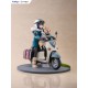 Estatua de Rin Shima en scooter de Laid Back Camp