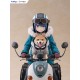 Estatua de Rin Shima en scooter de Laid Back Camp