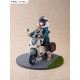 Estatua de Rin Shima en scooter de Laid Back Camp