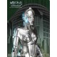 Estátua prateada Metropolis Maschinenmensch em base detalhada