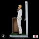 Statue de 36 cm d'Onizuka Eikichi avec tableau vert.