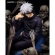 Estatua Satoru Gojo Jujutsu Kaisen con esqueletos en PVC