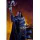 Estátua Skeletor de 63 cm com bastão e espada