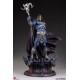 Estátua Skeletor de 63 cm com bastão e espada