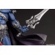Estátua Skeletor de 63 cm com bastão e espada