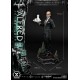 Estátua de Alfred Pennyworth com capa do Batman, DC Comics