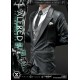 Estátua de Alfred Pennyworth com capa do Batman, DC Comics