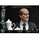 Estátua de Alfred Pennyworth com capa do Batman, DC Comics