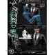Estátua de Alfred Pennyworth com capa do Batman, DC Comics