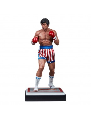 Estatua de Rocky IV a escala 1/3 con ropa de tela