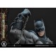 Estátua de Batman versus Killer Croc de 71 cm