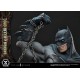 Estátua de Batman versus Killer Croc de 71 cm