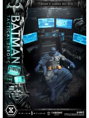Estátua do Batman em trono tático com monitores LED