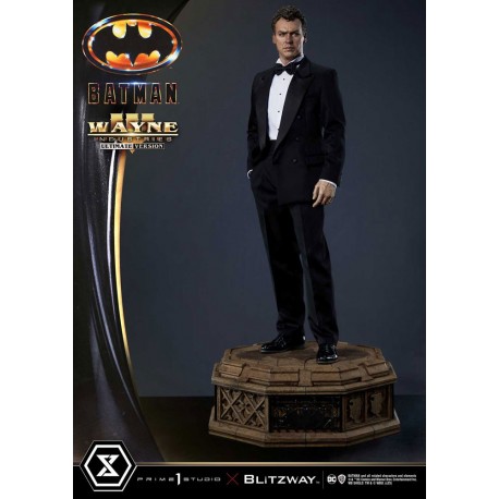 Estatua Batman 1/3 Batman 1989 sobre base gótica