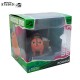 Figura de Pochita de Chainsaw Man com fundo industrial