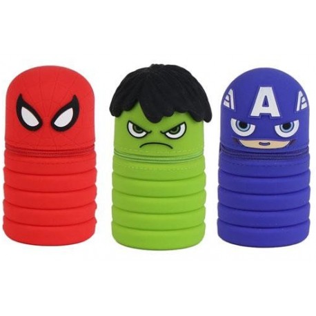 Estuche silicona Avengers con Spiderman Hulk y Capitán América