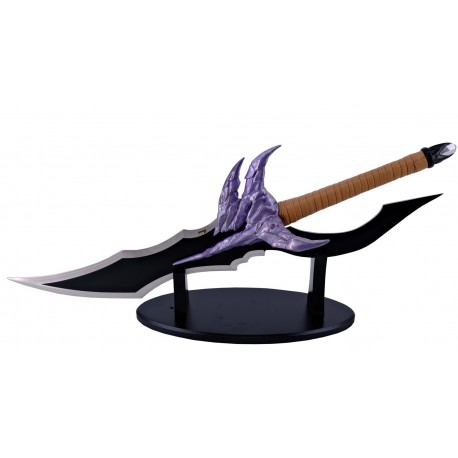 Réplica de la Daga Colmillo de Rasaka de Solo Leveling en soporte