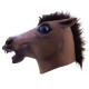 Máscara de caballo marrón con detalles realistas