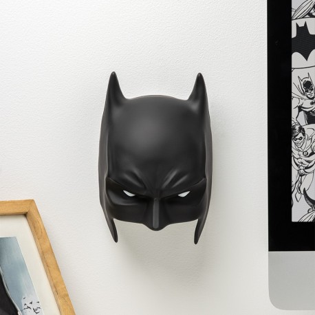 Máscara con luz de Batman, diseño oficial de Paladone