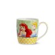 Caneca com princesas da Disney em fundo verde e padrão amarelo