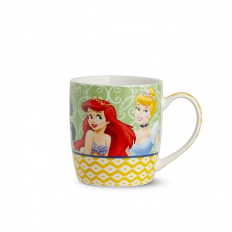 Caneca com princesas da Disney em fundo verde e padrão amarelo