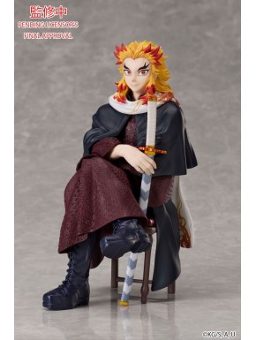 Estatua de Kyojuro Rengoku de Demon Slayer en PVC de 16 cm