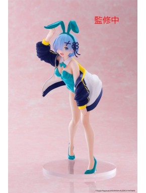 Figura de PVC de Rem en versión conejo con chaqueta de 18 cm