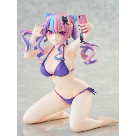 Estatua Kurara Tokishima de 16 cm tomando un selfie