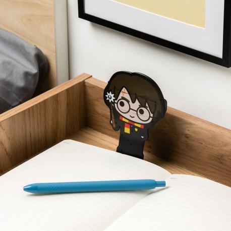 Lámpara de libro Harry Potter con diseño colorido