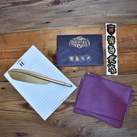 Set de escritura Hogwarts de Harry Potter con papel y sobres