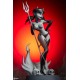 Estatua Devil Girl en blanco y negro de 30 cm