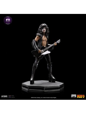 Estatua de Paul Stanley de Kiss en escala 1/10