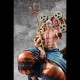 Estatua Enel One Piece con bastón y manzana, detalle de 34 cm