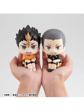 Estatuas de Yu Nishinoya y Ryunosuke Tanaka de Haikyu!! en PVC