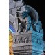 Estatua Daredevil Marvel 1/3 con vitral de fondo