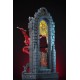 Estatua Daredevil Marvel 1/3 con vitral de fondo