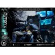 Estatua Batman Tactical Throne Deluxe con monitores LED