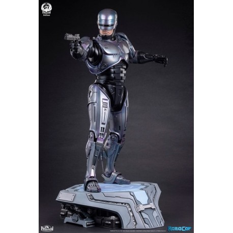 Estatua a escala de RoboCop con brazo intercambiable