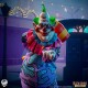 Estatua de payaso asesino a escala 1/4 con base colorida