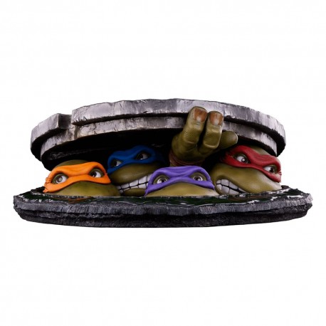 Diorama de las Tortugas Ninja de 41 cm en alcantarilla