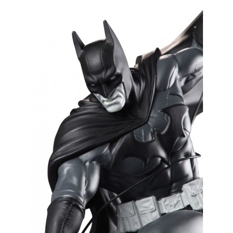 Estatua de Batman Black & White por Inhyuk Lee de 25 cm