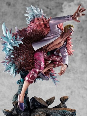 Estatua de Donquixote Doflamingo de 35 cm de One Piece
