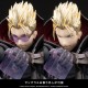 Estatua Vash the Stampede en abrigo negro, 22 cm