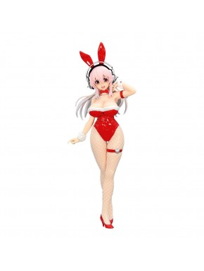 Estatua Super Sonico en traje rojo